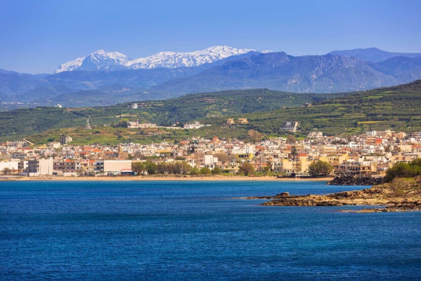 bigstock-Coastline-of-Kissamos-town-on--182218135 (1)